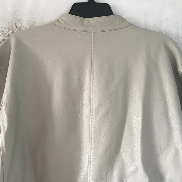 Levi's Faux Leather Moto Jacket (NWT) - Picture 6 of 16